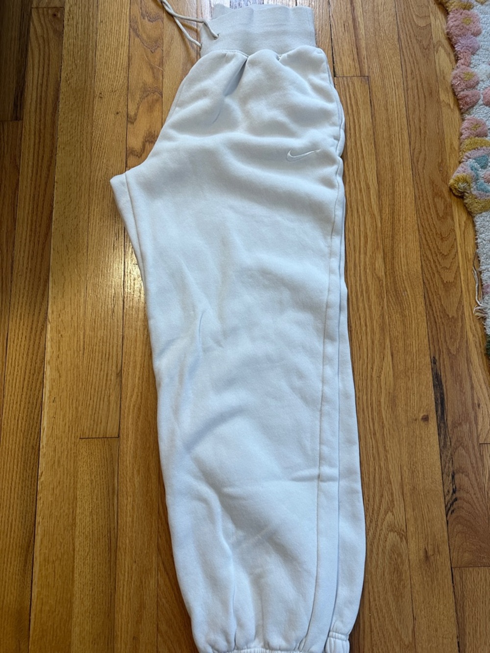 Nike Cream Fleece joggers -Adult small